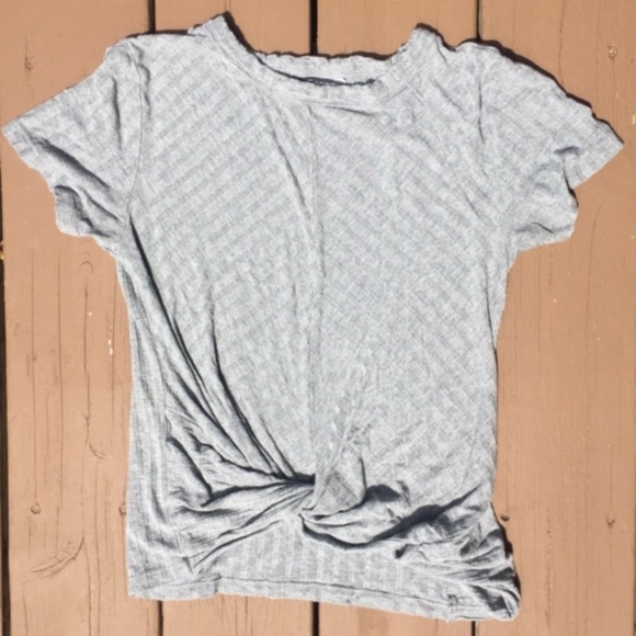 comfy tie detail t-shirt - Picture 1 of 2